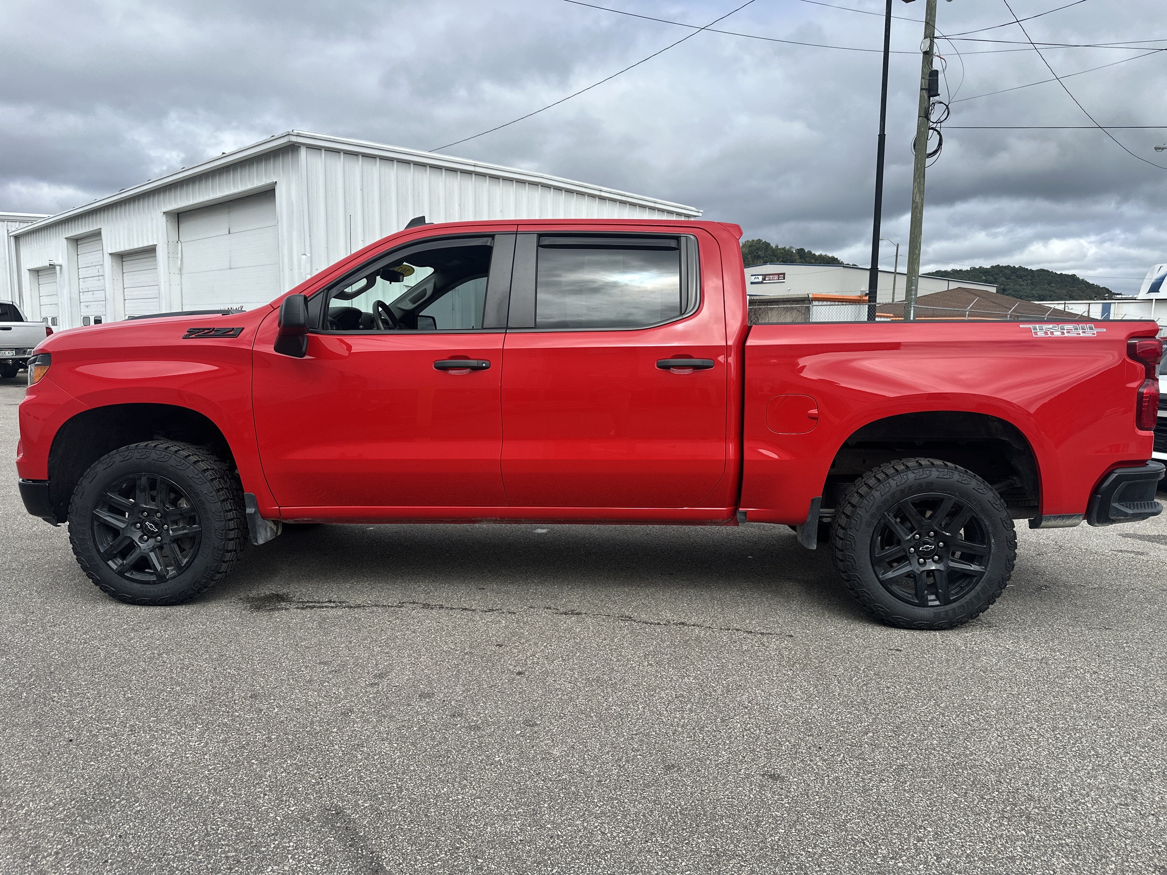 2024 Chevrolet Silverado 1500 Custom Trail Boss
