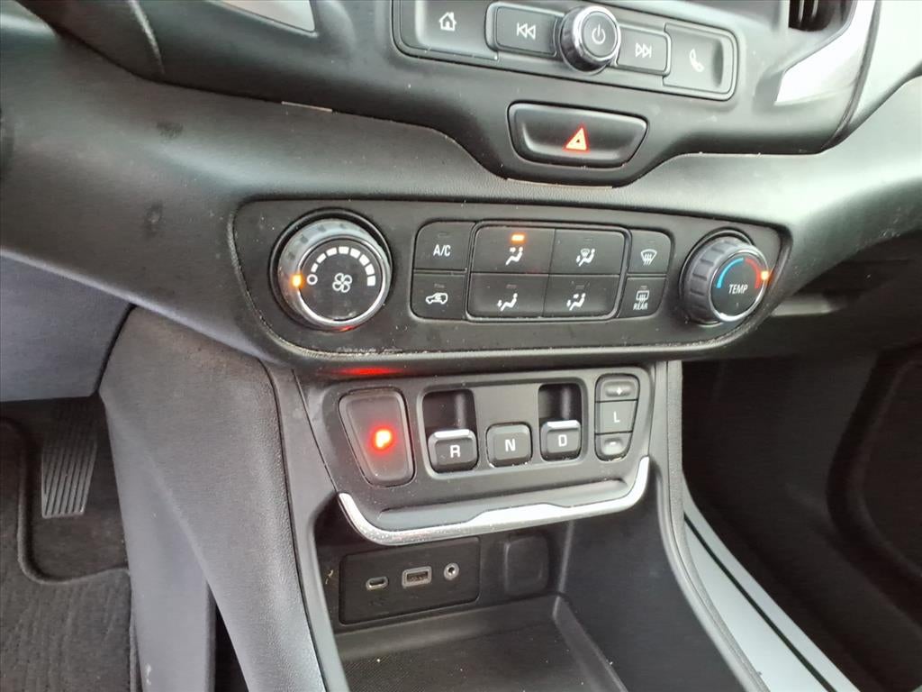 2021 GMC Terrain SLE