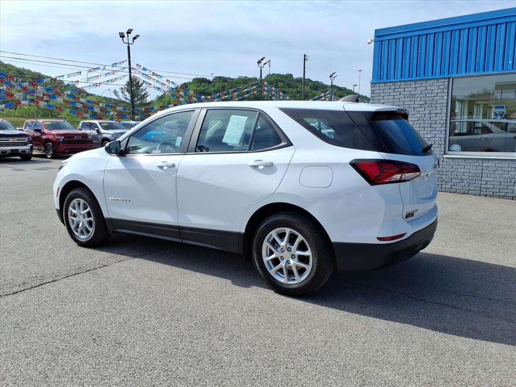 2022 Chevrolet Equinox LS