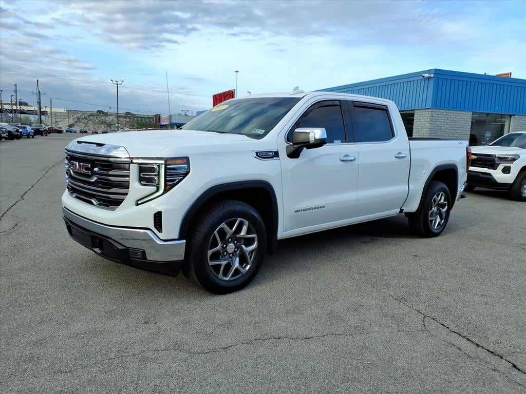 2022 GMC Sierra 1500 SLT