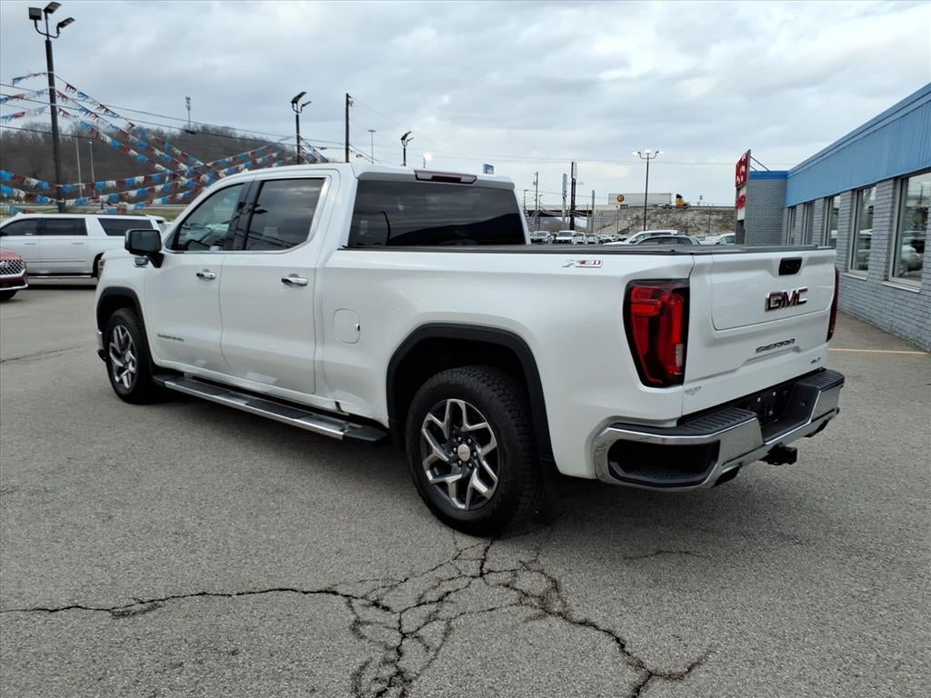 2022 GMC Sierra 1500 SLT