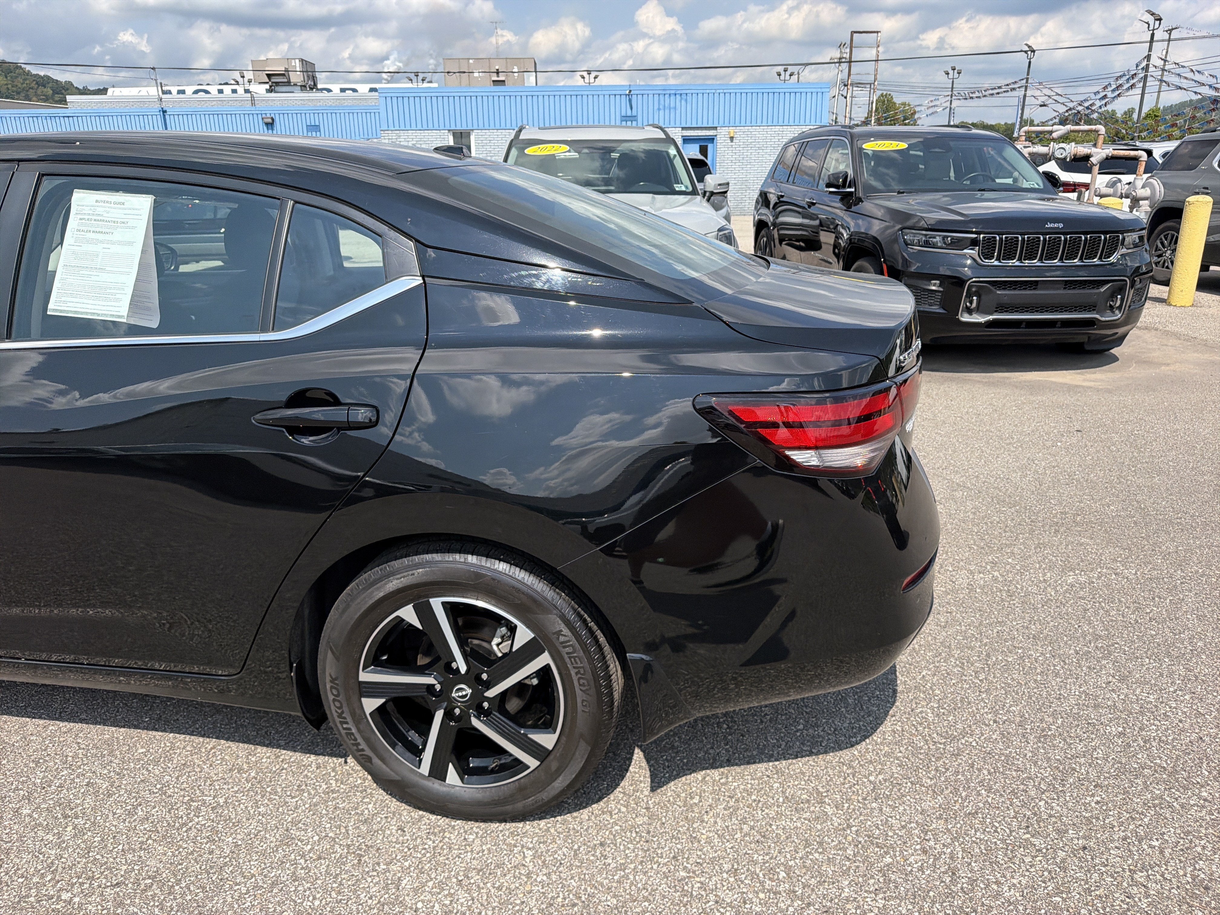 2025 Nissan Sentra SV