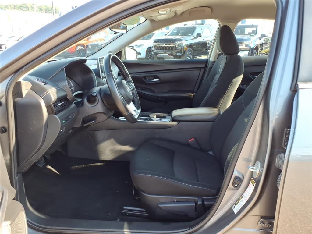 2023 Nissan Sentra SV Xtronic CVT