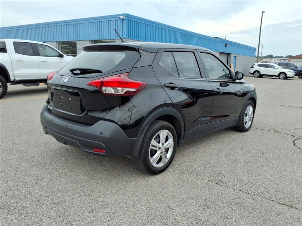 2020 Nissan Kicks S Xtronic CVT