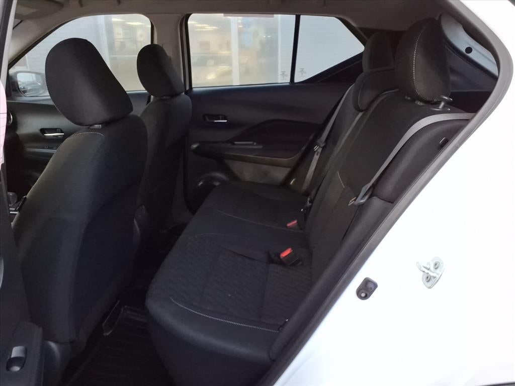 2023 Nissan Kicks SV Xtronic CVT