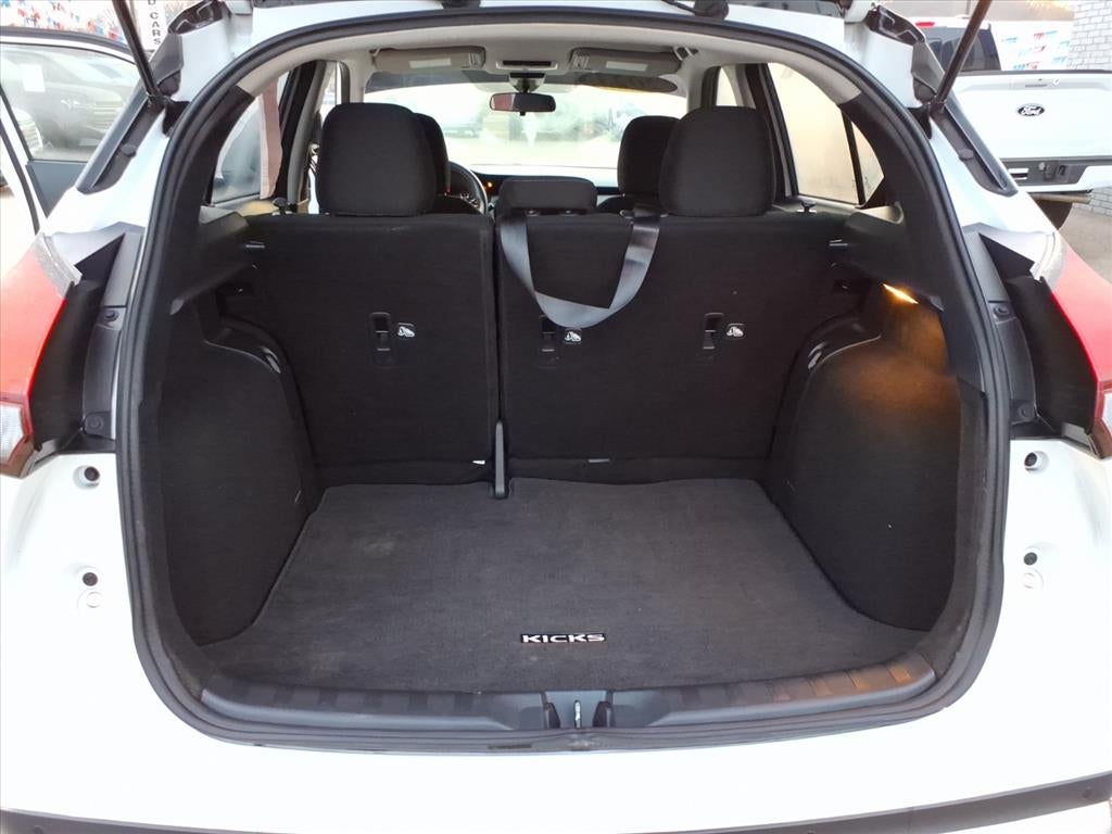 2023 Nissan Kicks SV Xtronic CVT