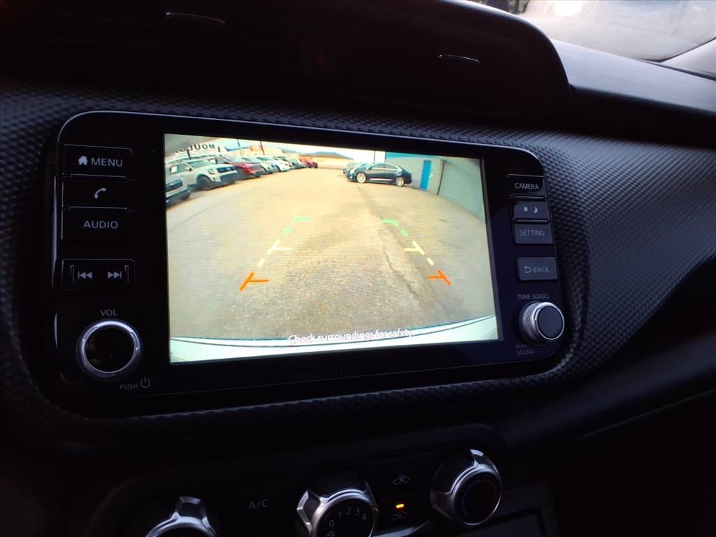 2023 Nissan Kicks SV Xtronic CVT