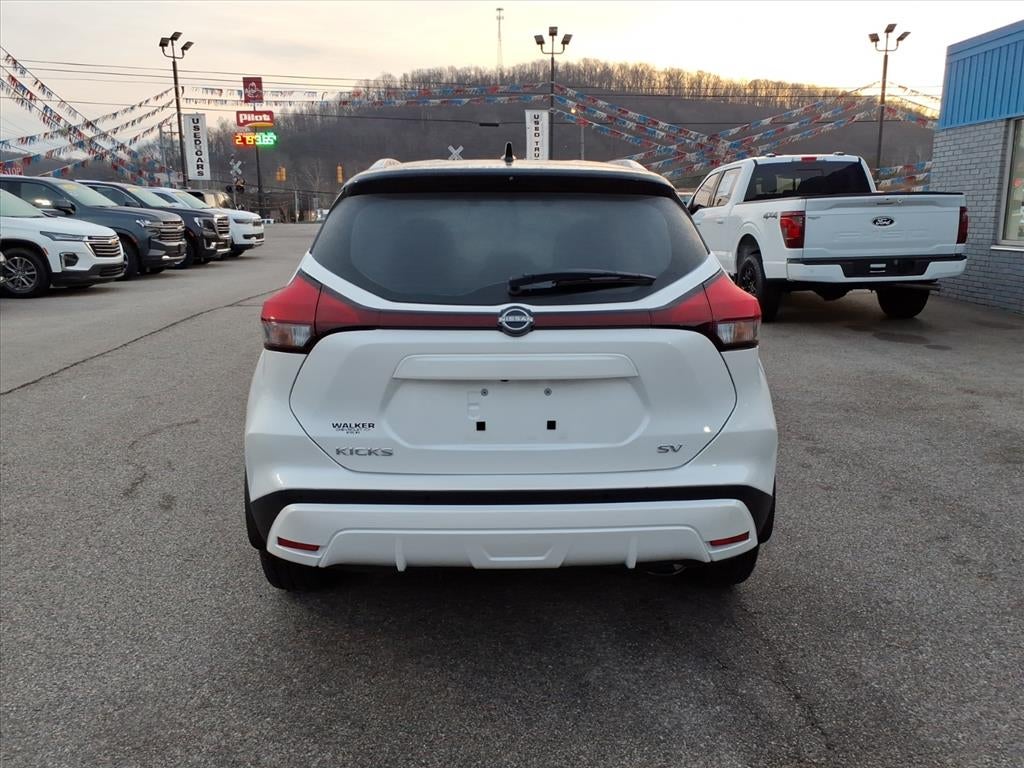 2023 Nissan Kicks SV Xtronic CVT