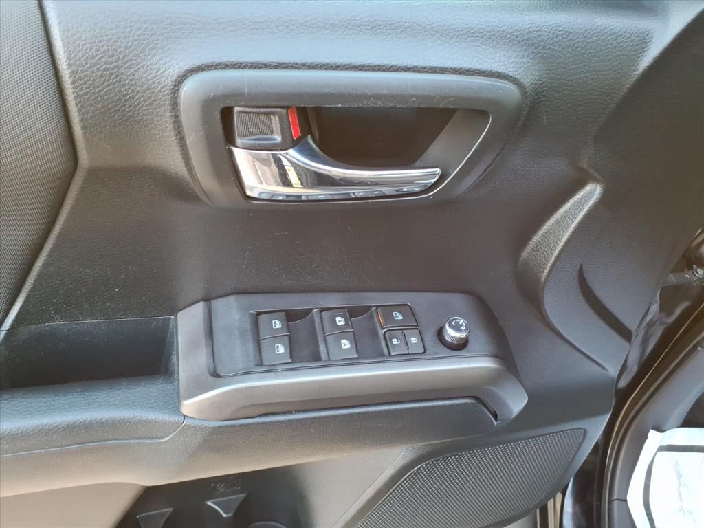 2016 Toyota Tacoma TRD Sport