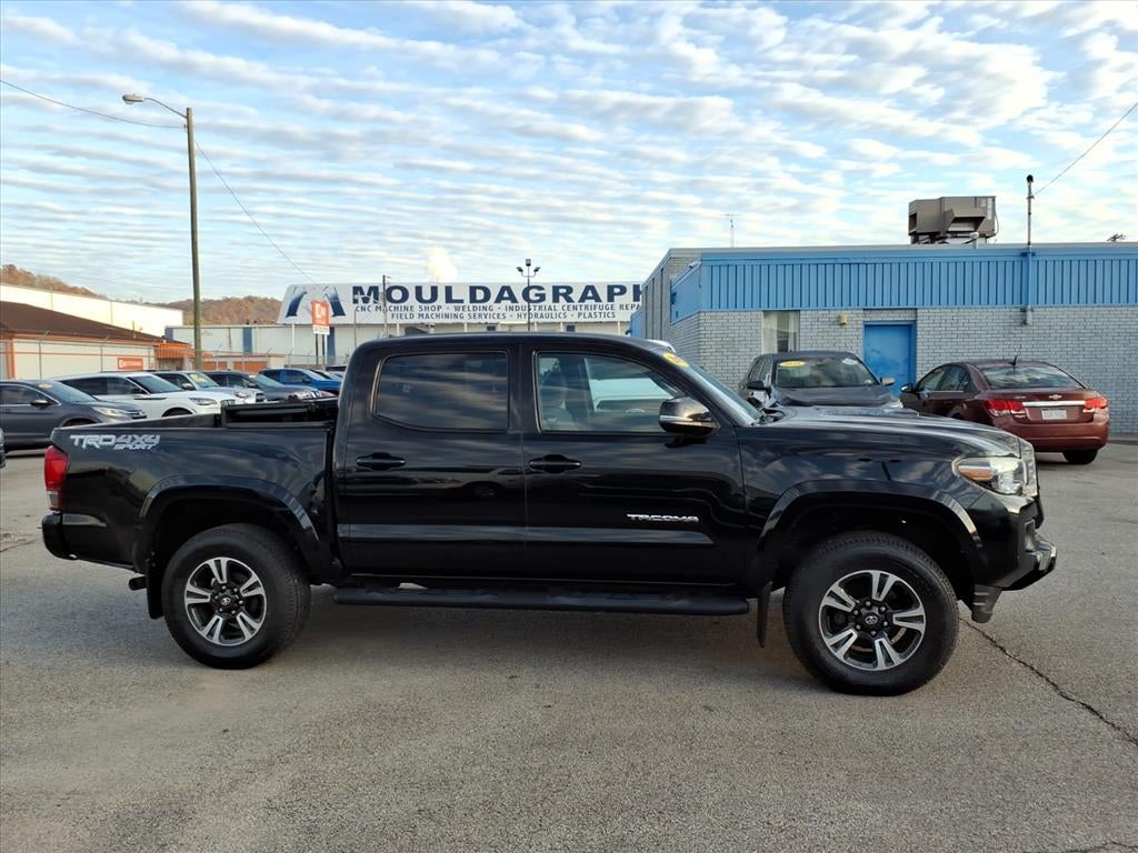 2016 Toyota Tacoma TRD Sport