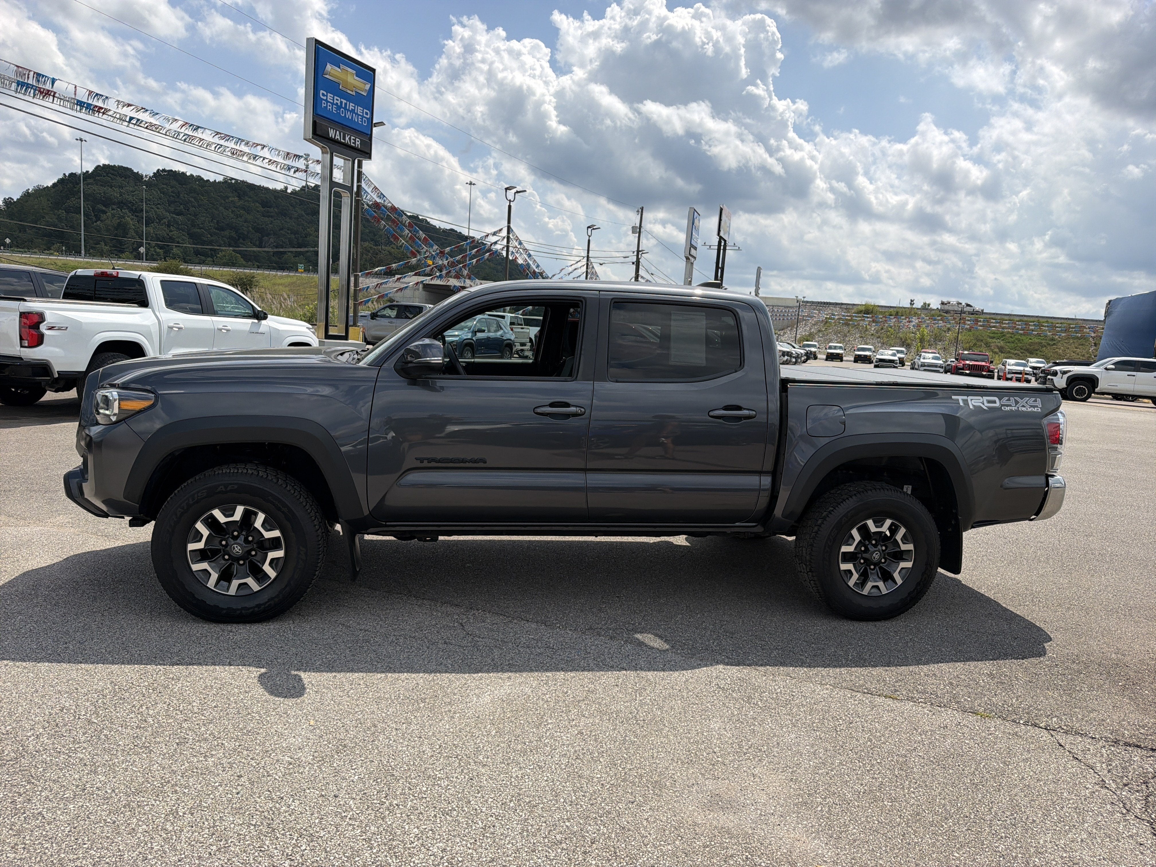 2023 Toyota Tacoma TRD Off Road