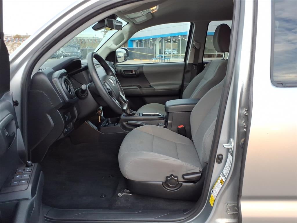 2022 Toyota Tacoma SR V6