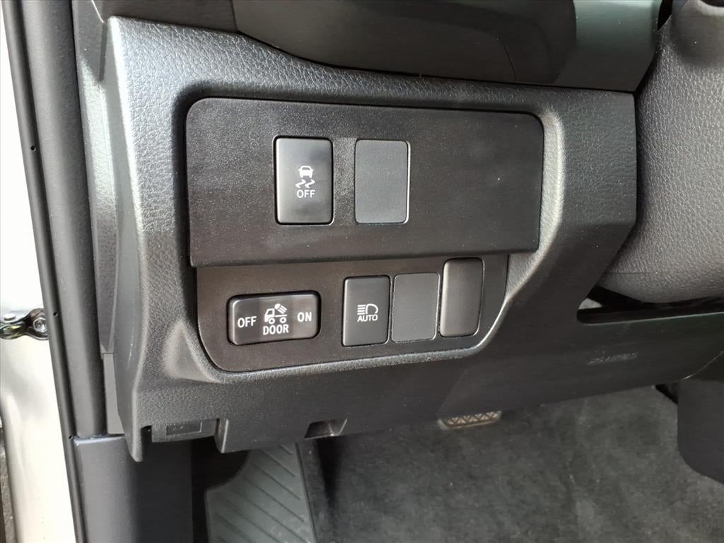 2022 Toyota Tacoma SR V6