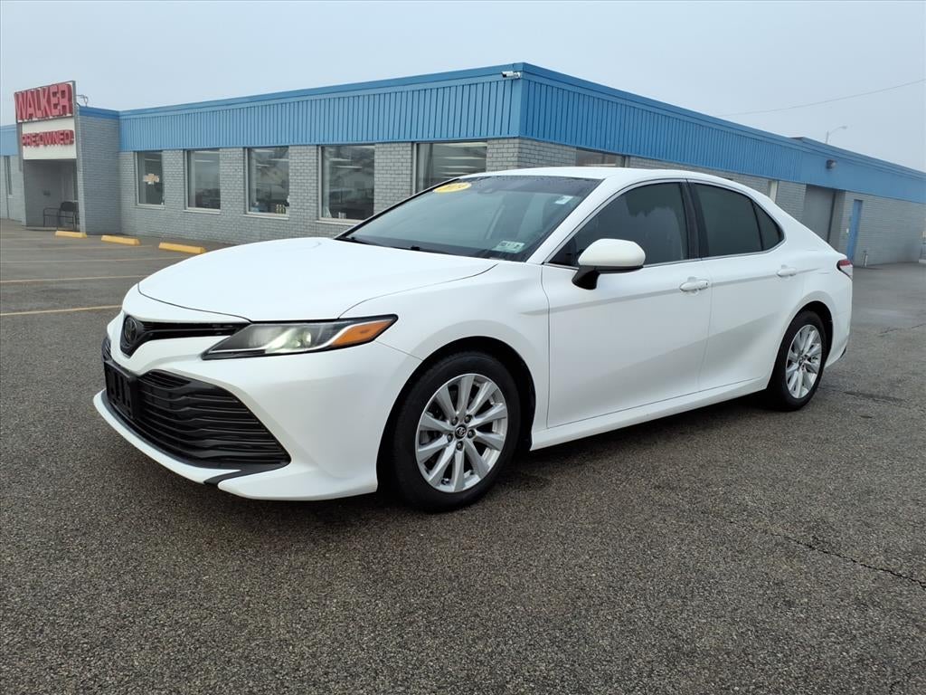 2019 Toyota Camry LE