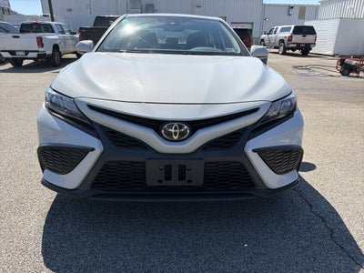 2022 Toyota Camry SE AWD