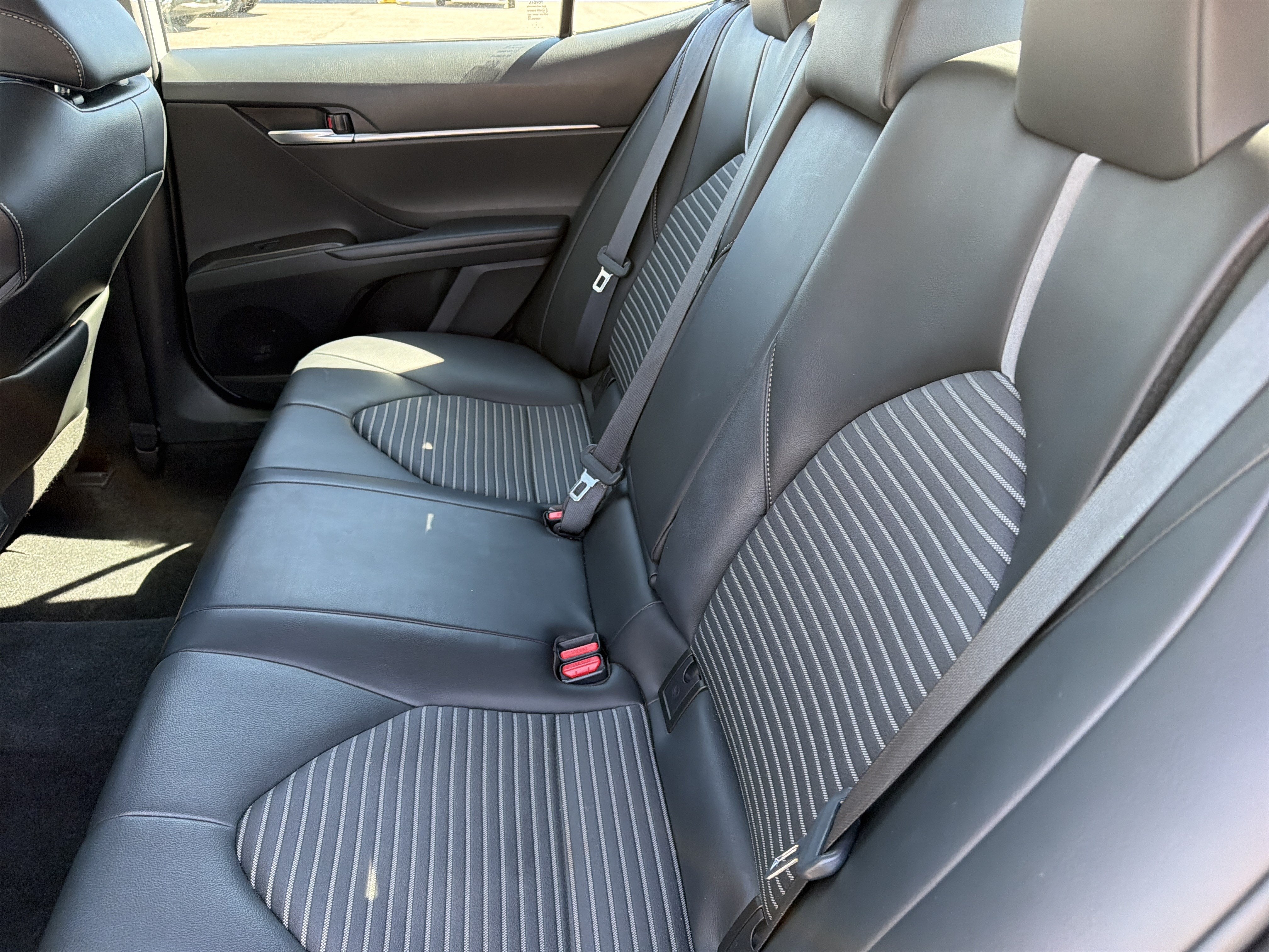 2022 Toyota Camry SE AWD