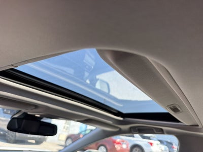 2022 Toyota Camry SE AWD