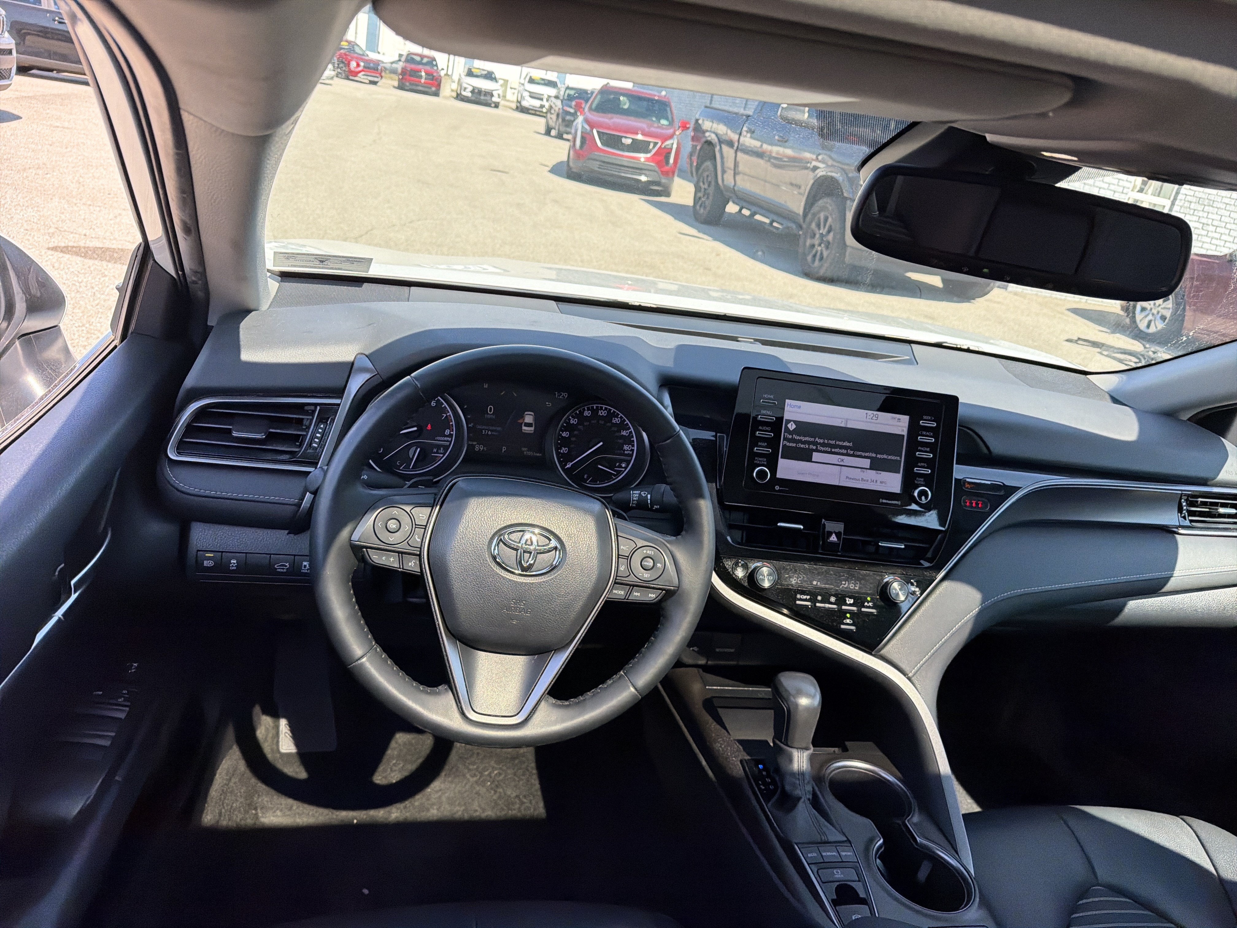 2022 Toyota Camry SE AWD