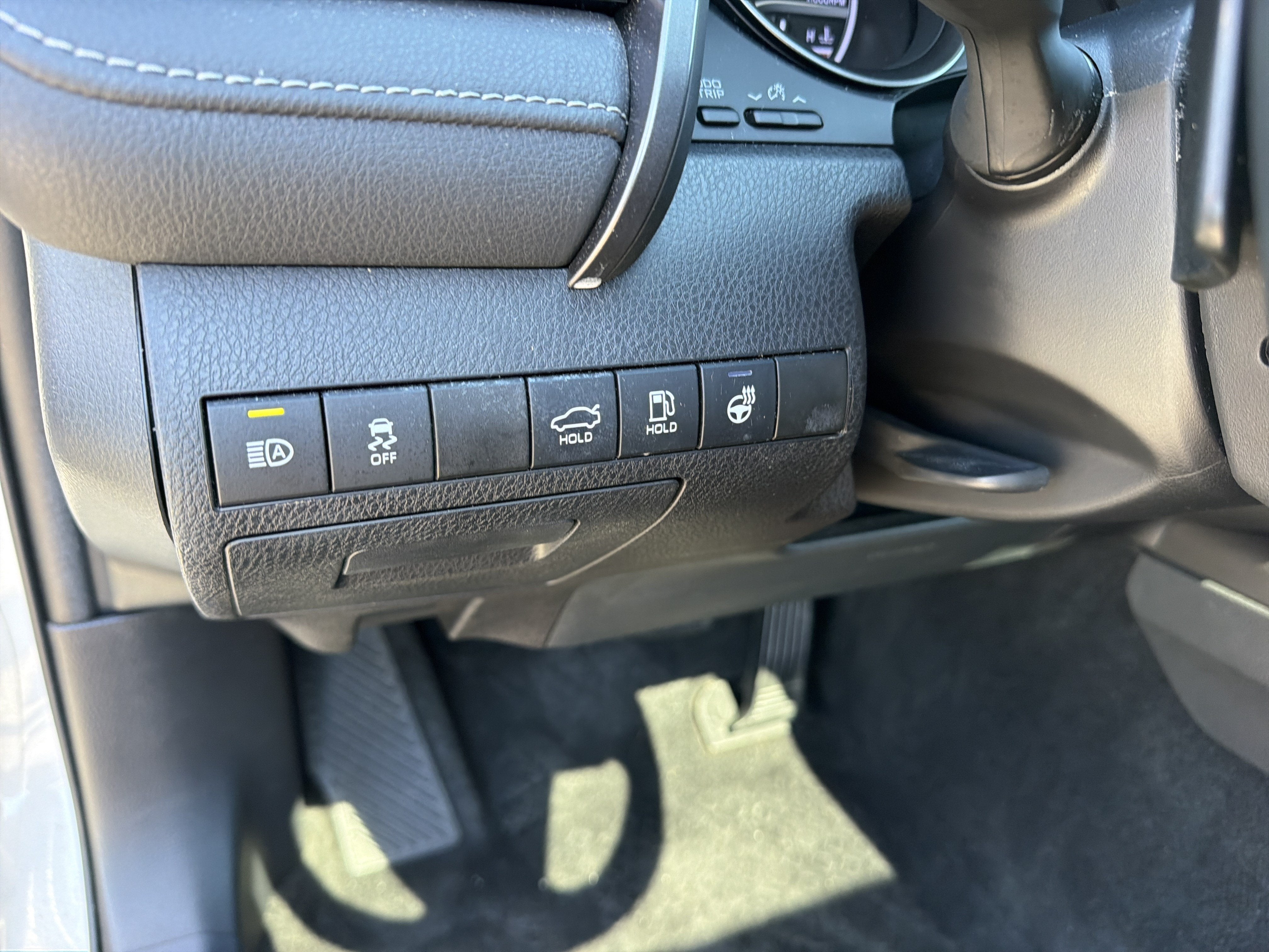 2022 Toyota Camry SE AWD