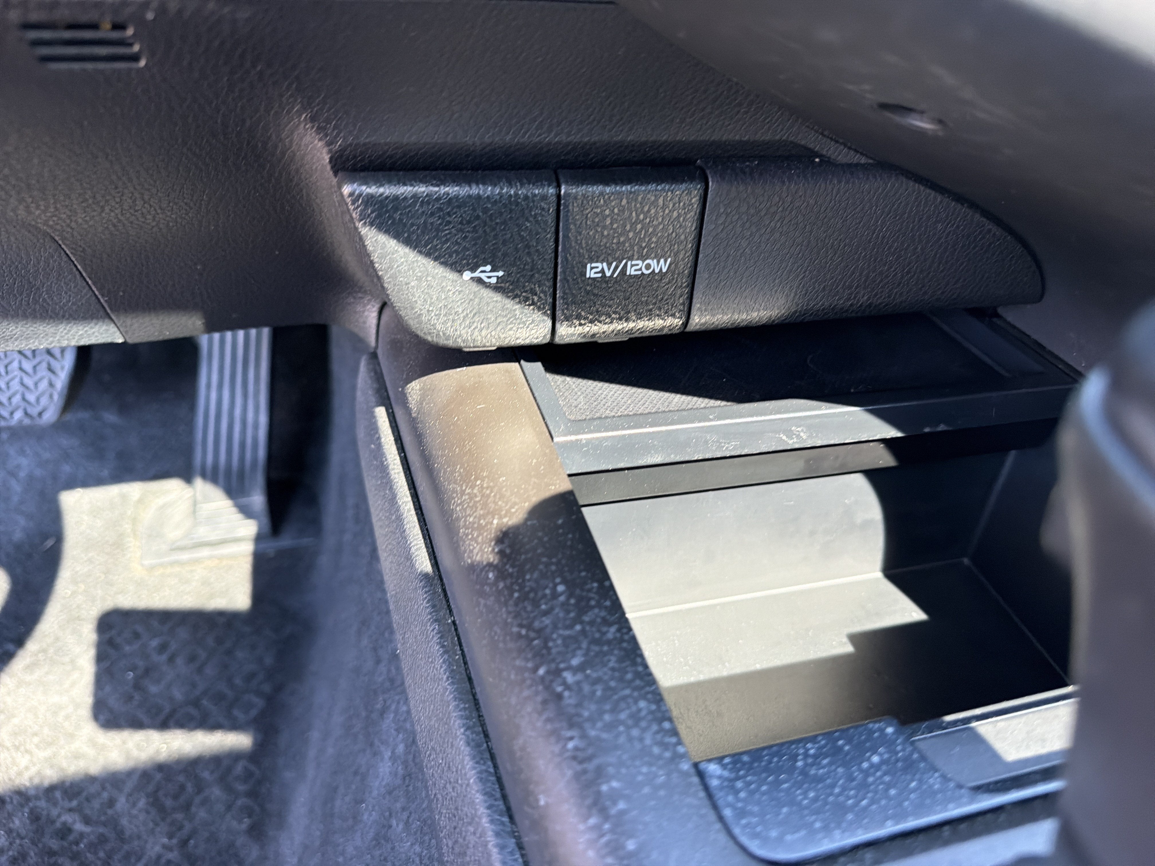 2022 Toyota Camry SE AWD