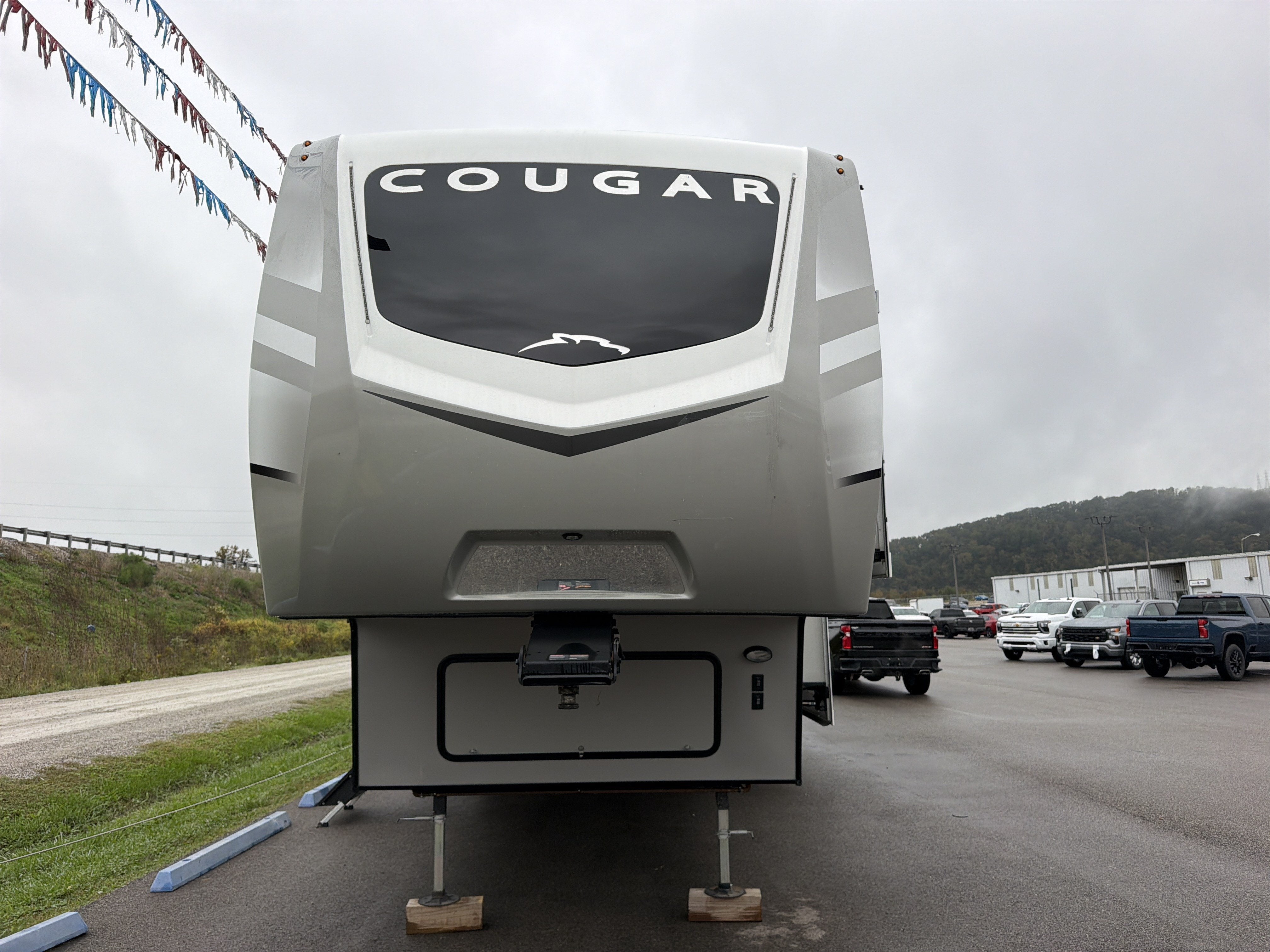 2023 KEYSTONE COUGAR 3911 Base