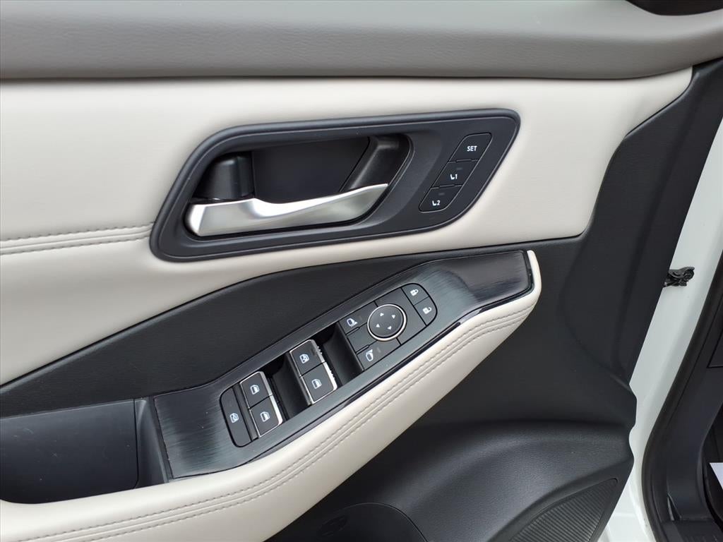 2023 Nissan Rogue SL Intelligent AWD