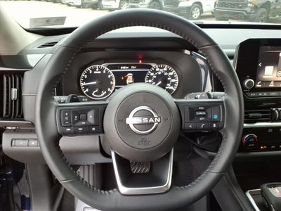 2025 Nissan Pathfinder SV 4WD