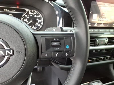 2025 Nissan Pathfinder SV 4WD