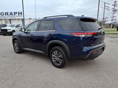2025 Nissan Pathfinder SV 4WD