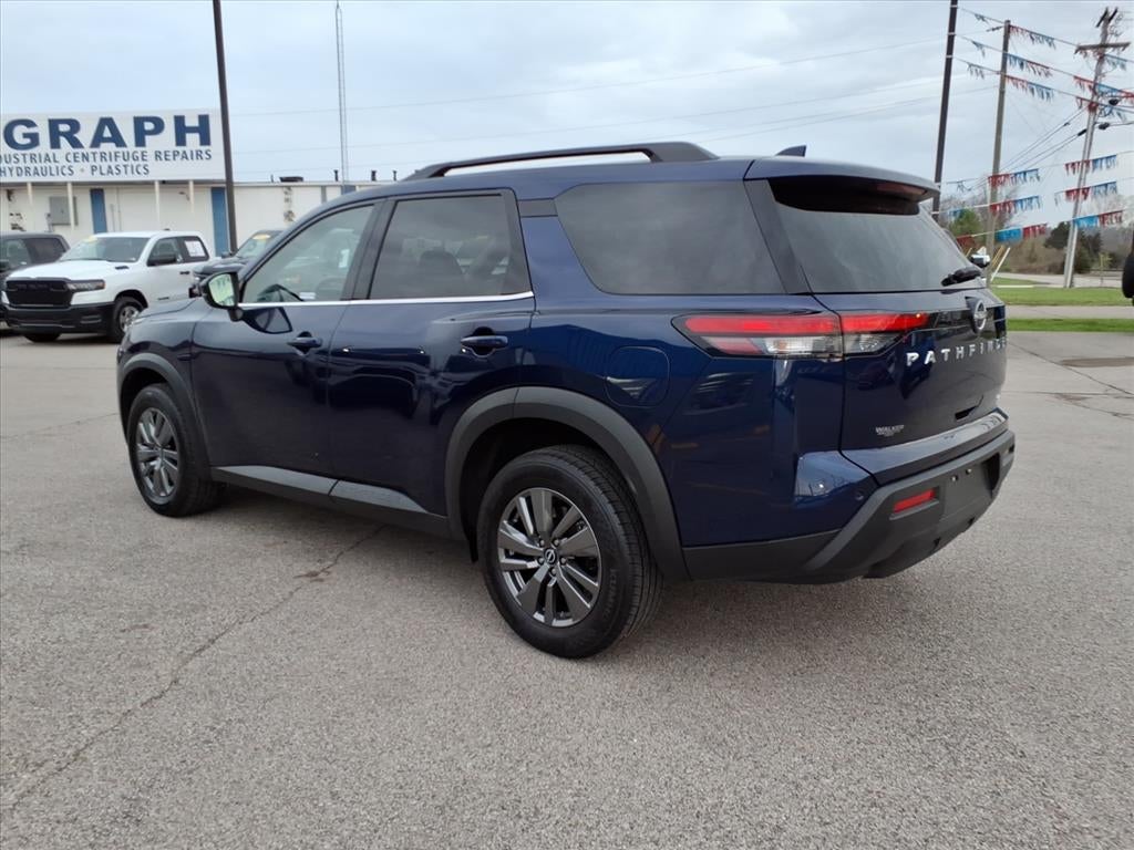 2025 Nissan Pathfinder SV 4WD