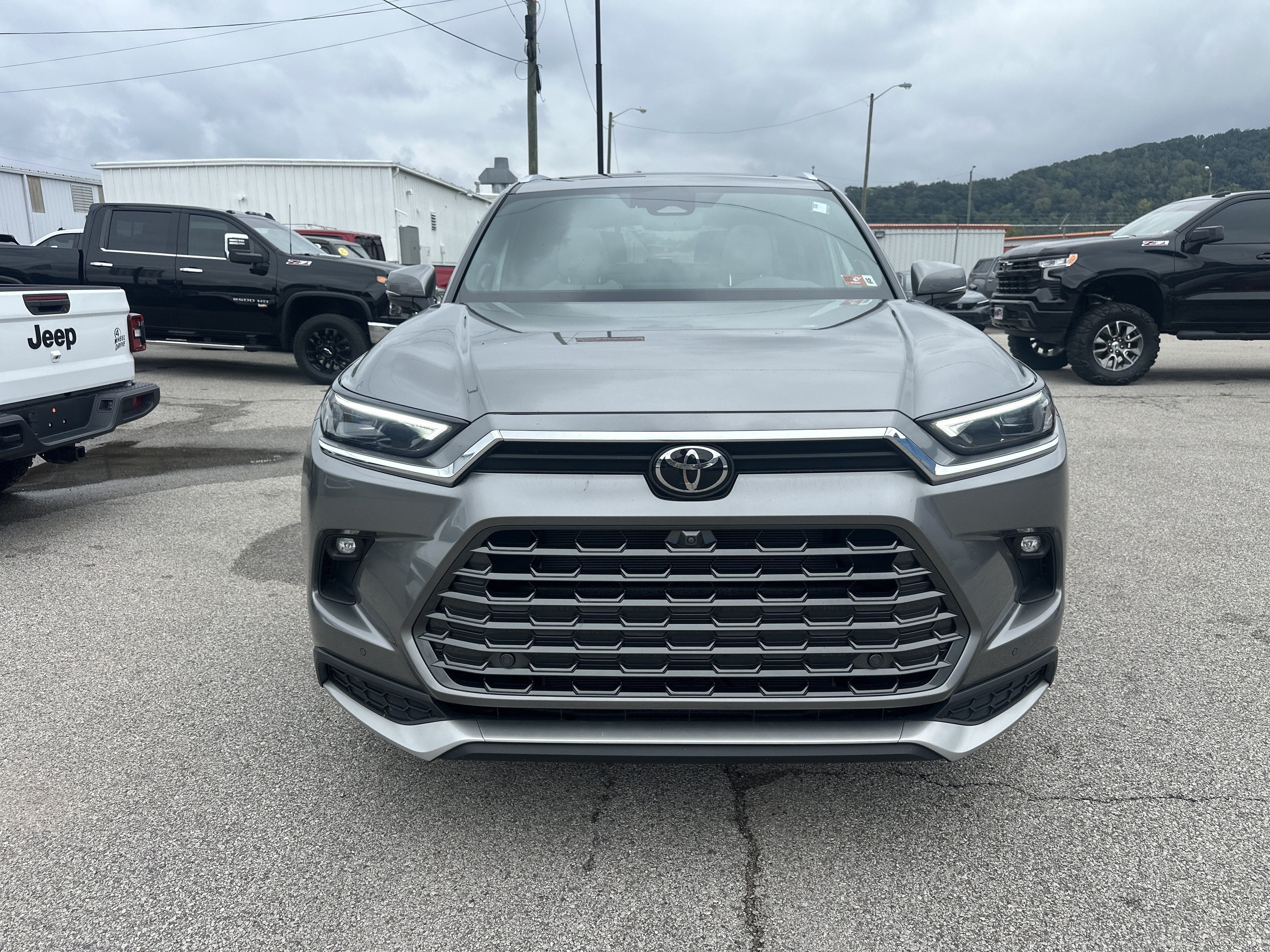 2026 Toyota Grand Highlander Hybrid MAX Platinum