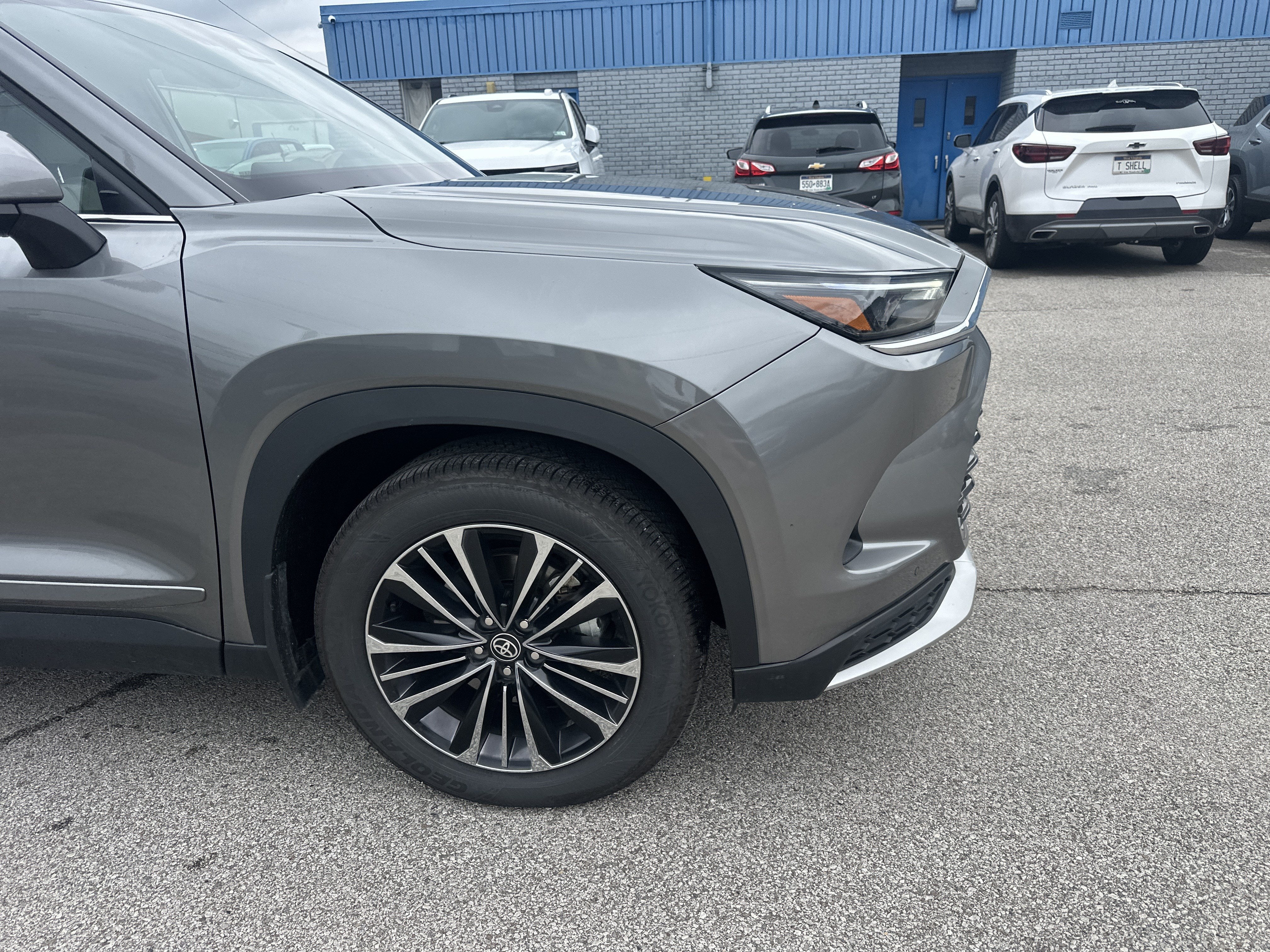 2026 Toyota Grand Highlander Hybrid MAX Platinum