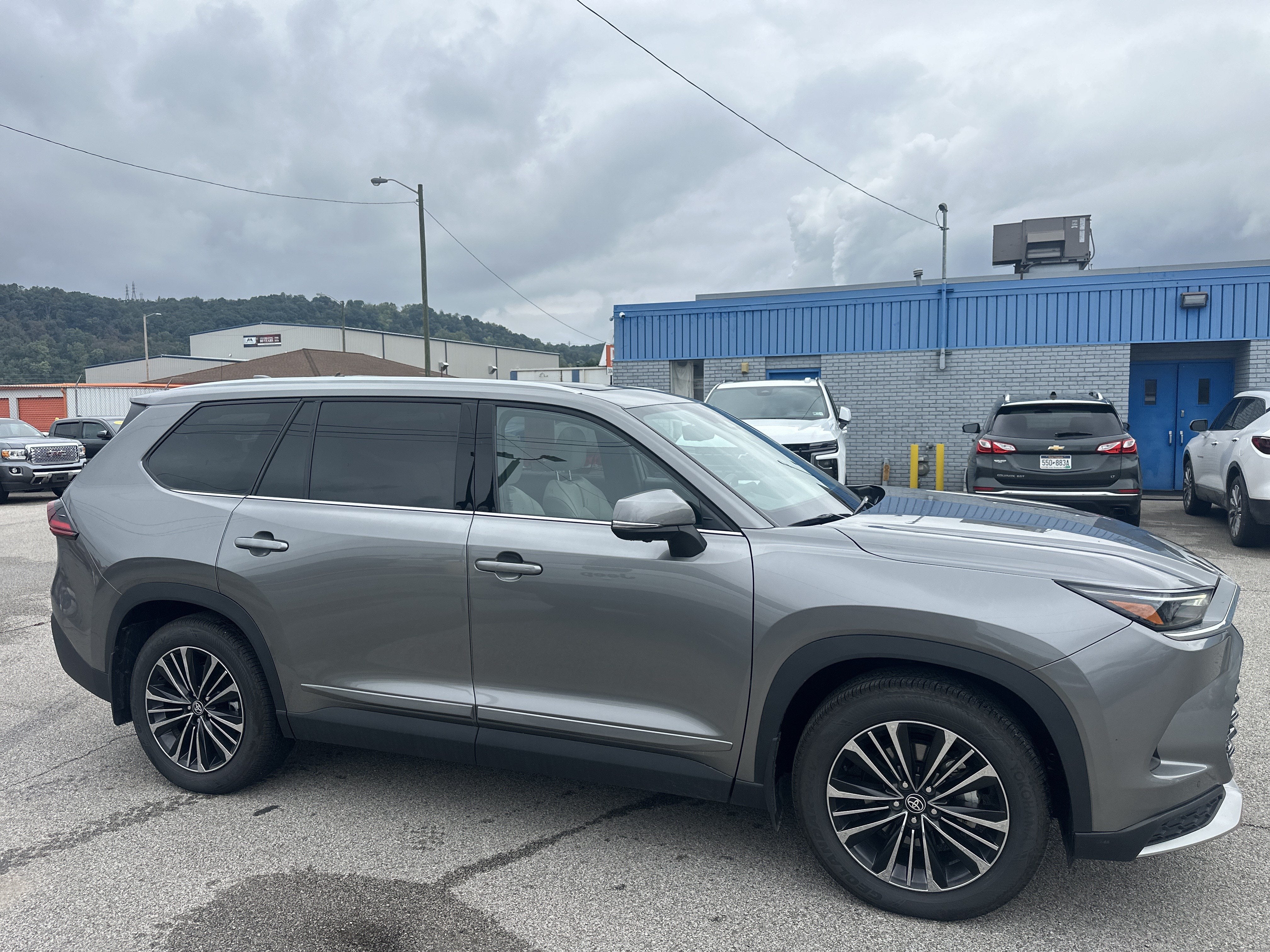 2026 Toyota Grand Highlander Hybrid MAX Platinum