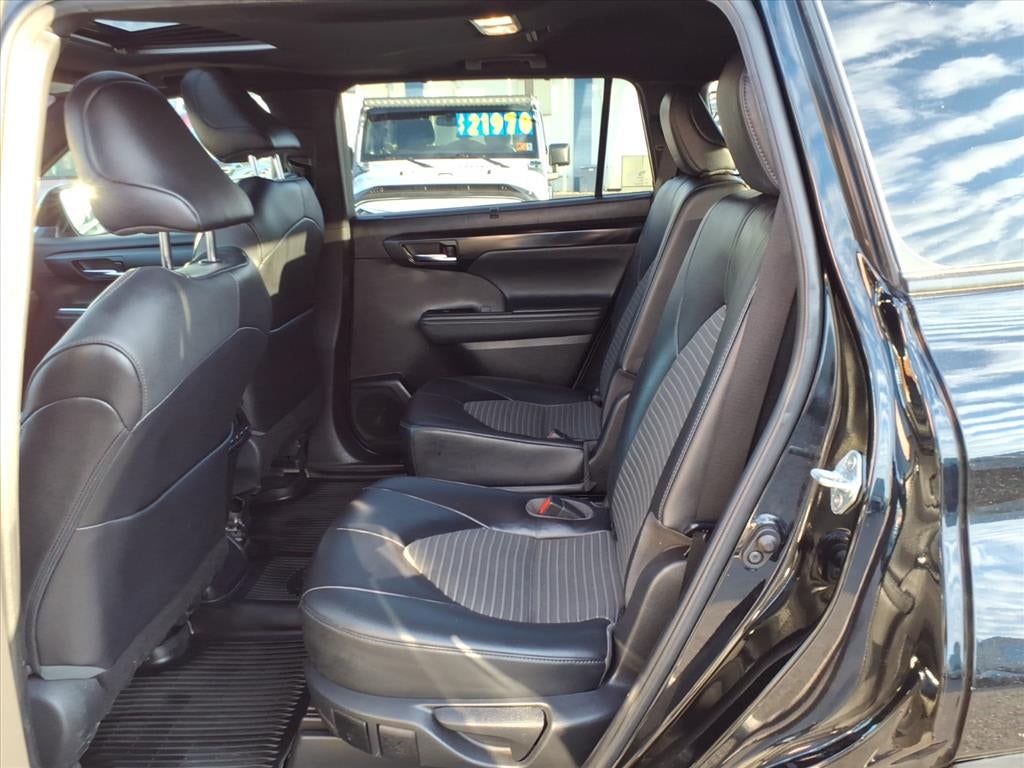 2022 Toyota Highlander XSE