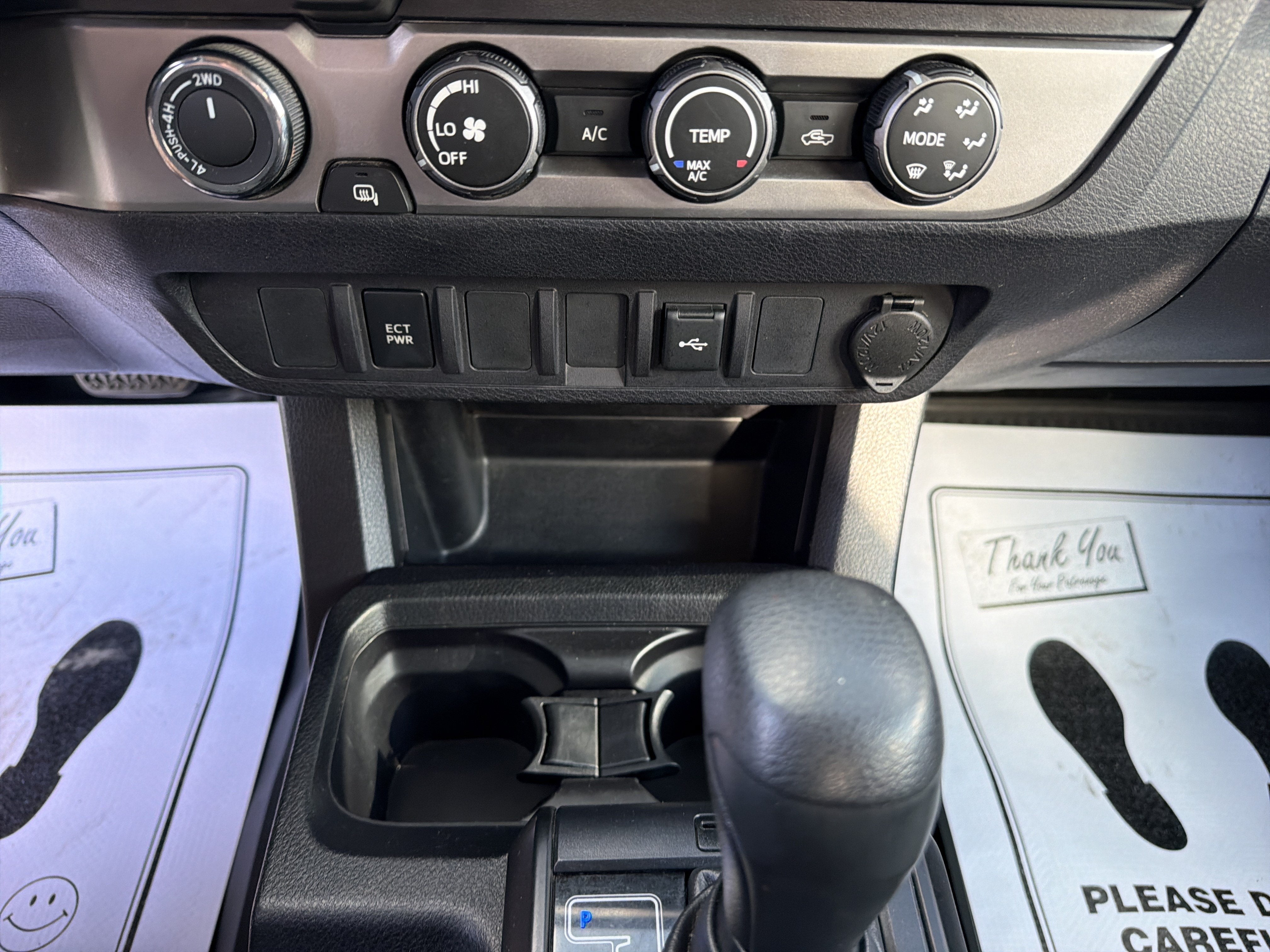 2020 Toyota Tacoma SR V6