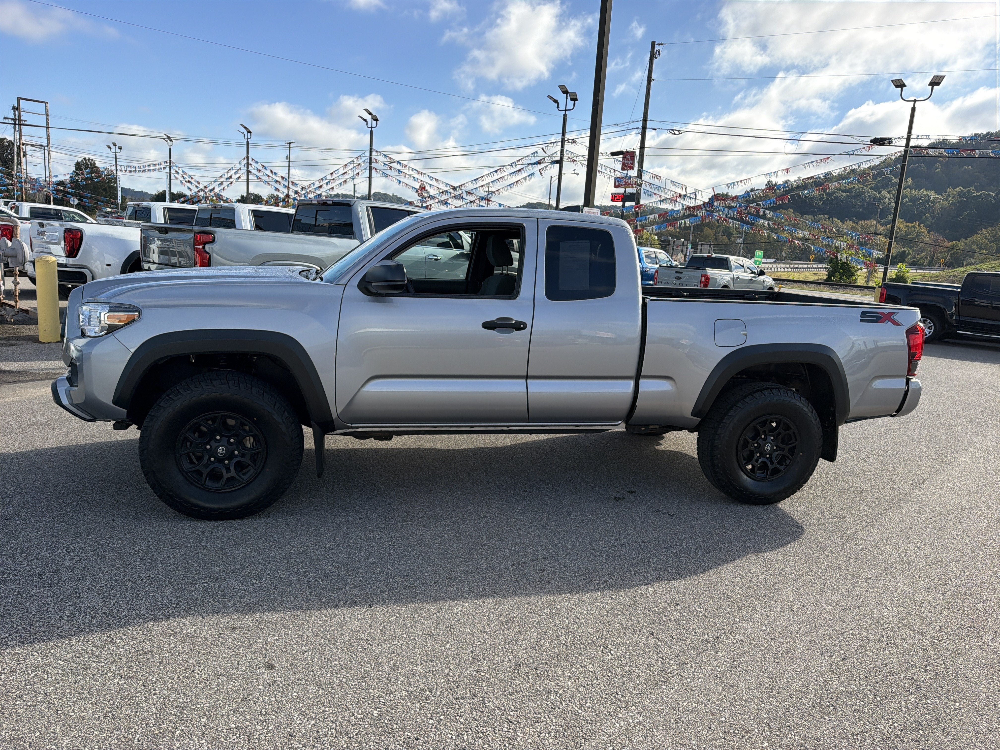 2020 Toyota Tacoma SR V6