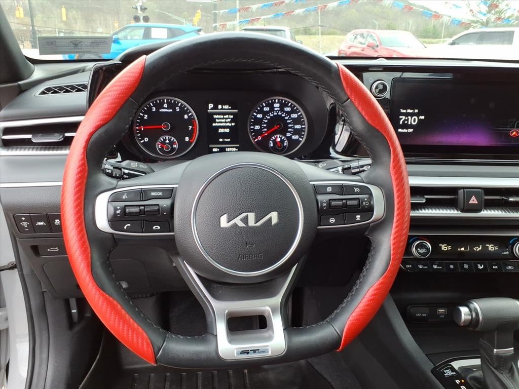 2023 Kia K5 GT-Line