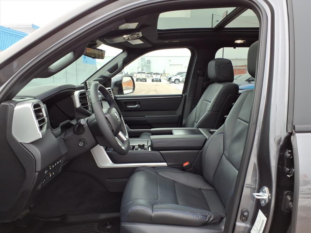 2025 Toyota Sequoia Platinum