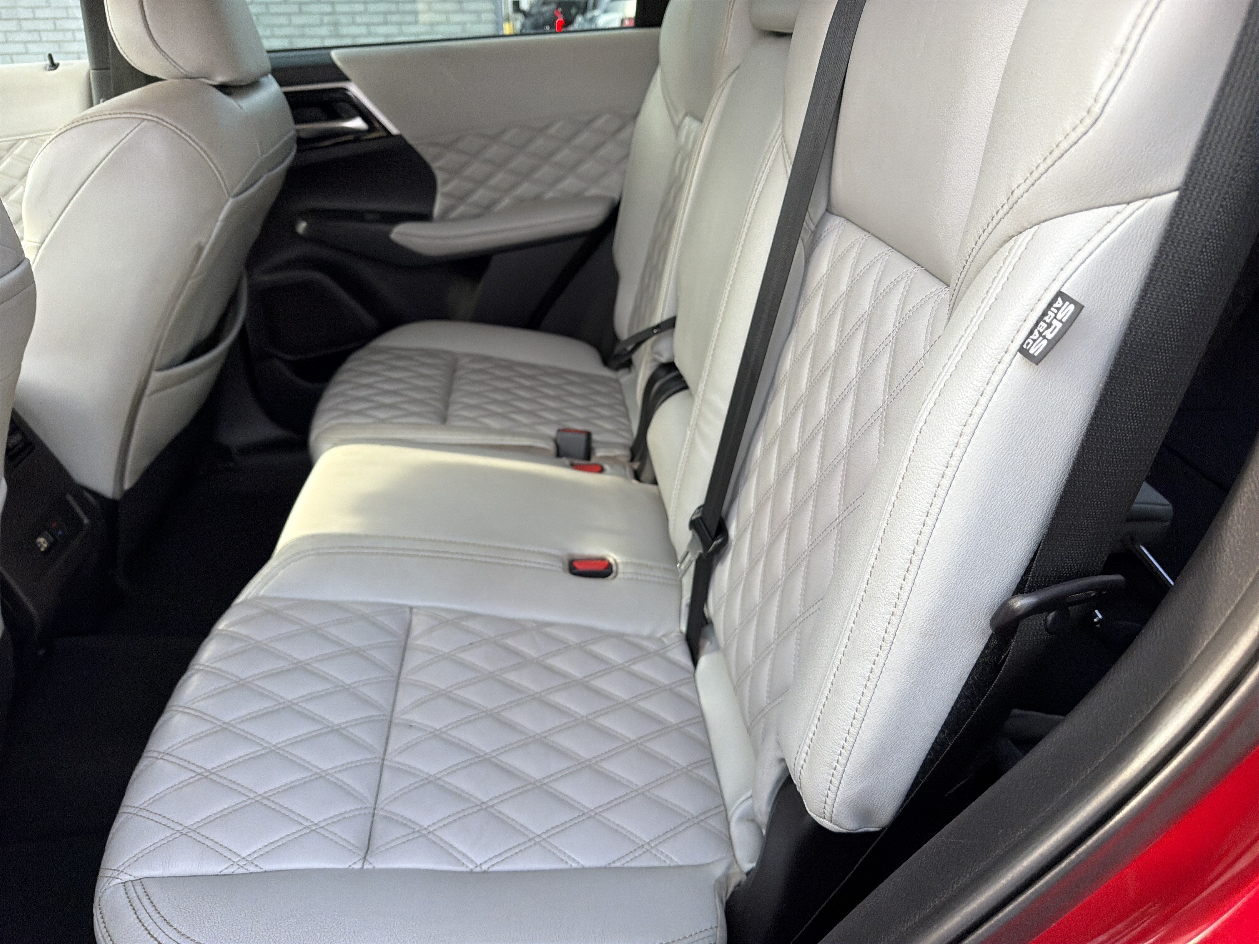 2022 Mitsubishi Outlander SEL 2.5 2WD