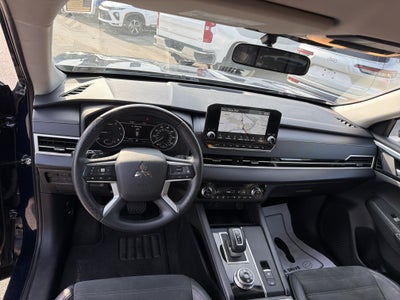 2023 Mitsubishi Outlander SE 2.5 S-AWC