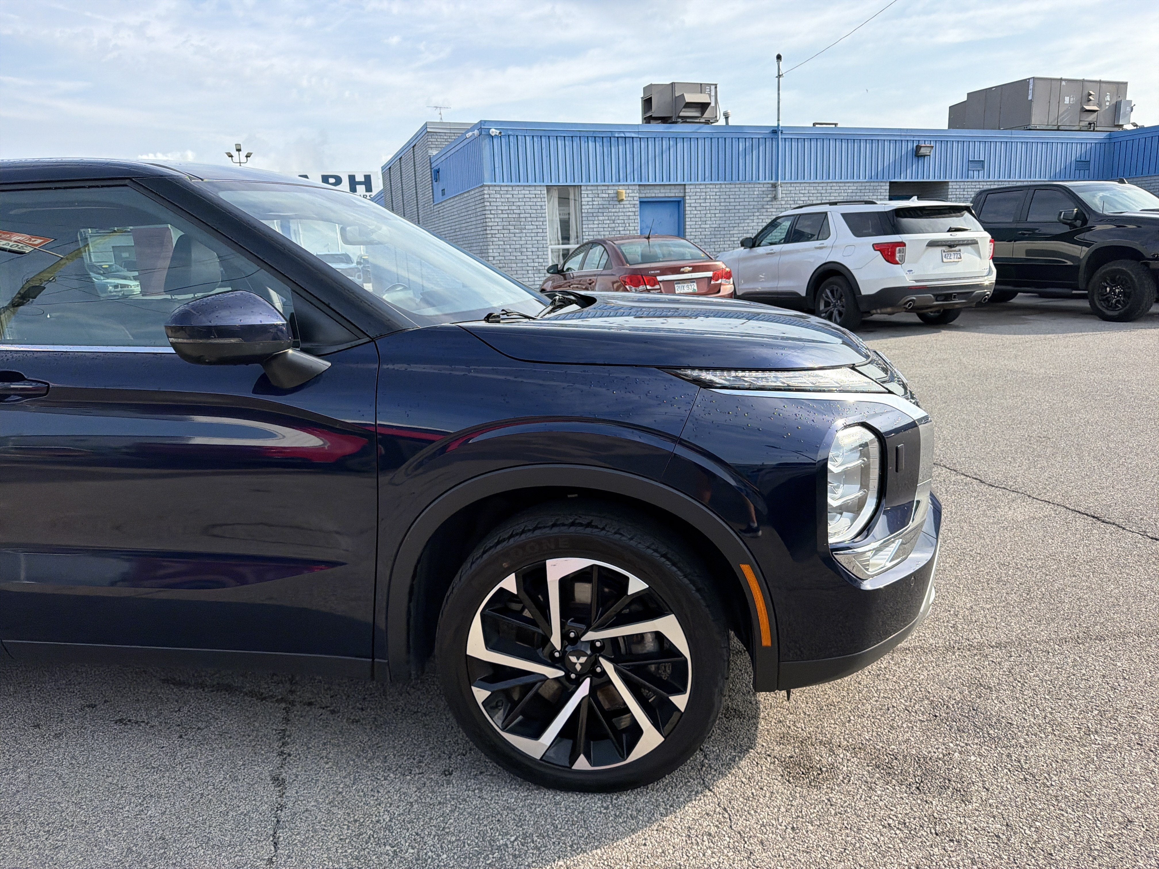 2023 Mitsubishi Outlander SE 2.5 S-AWC