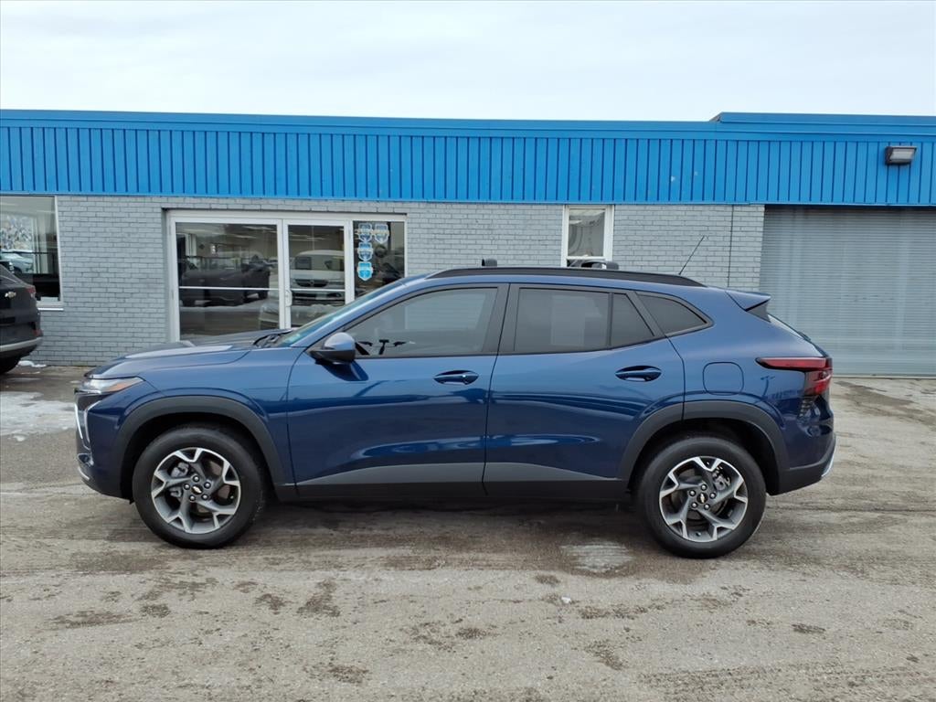 2024 Chevrolet Trax LT