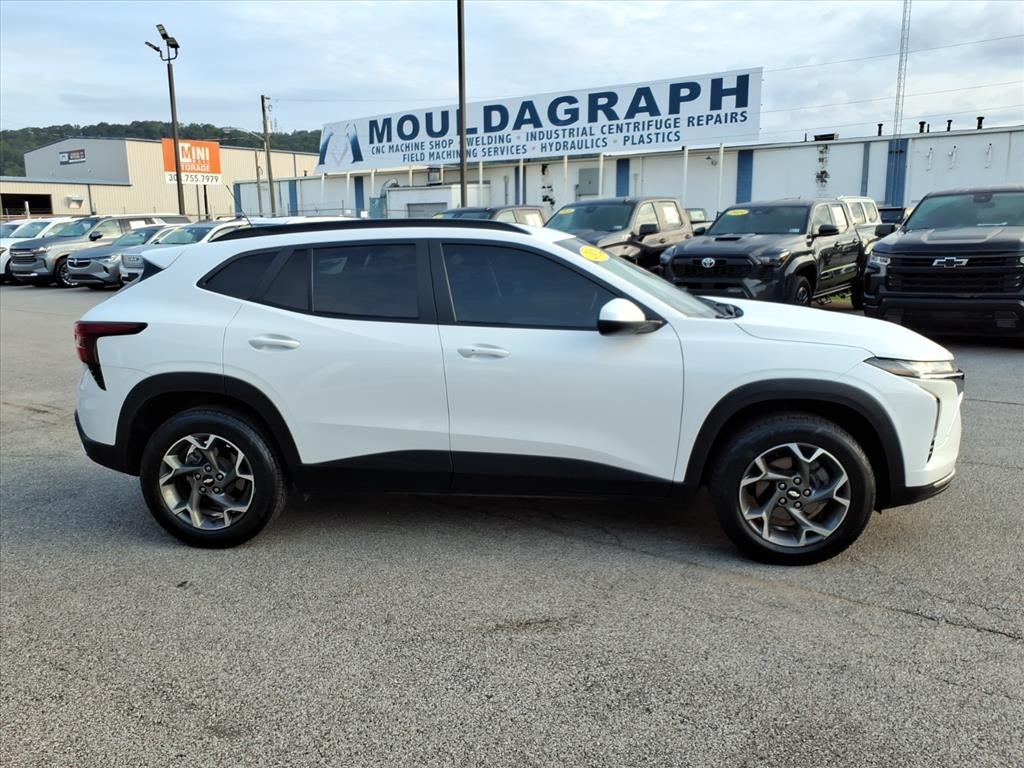2024 Chevrolet Trax LT