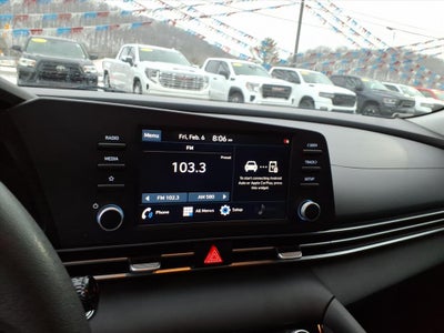 2022 Hyundai Elantra SEL