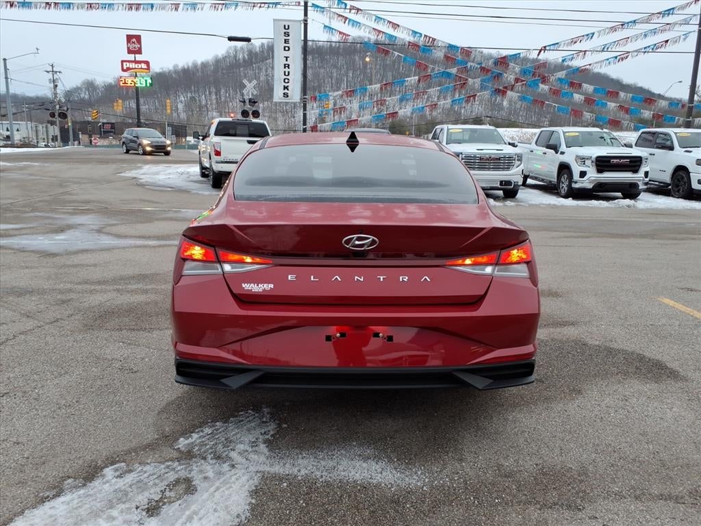 2022 Hyundai Elantra SEL