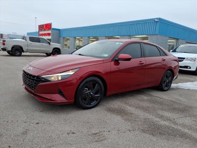 2022 Hyundai Elantra SEL