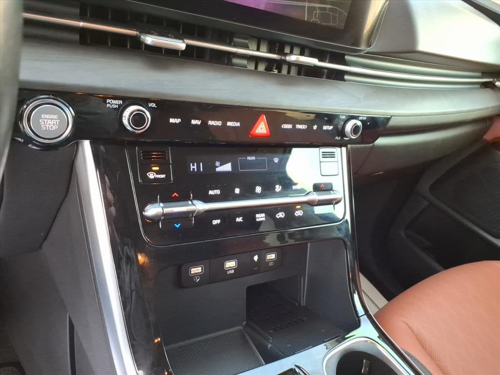 2023 Kia Carnival MPV SX