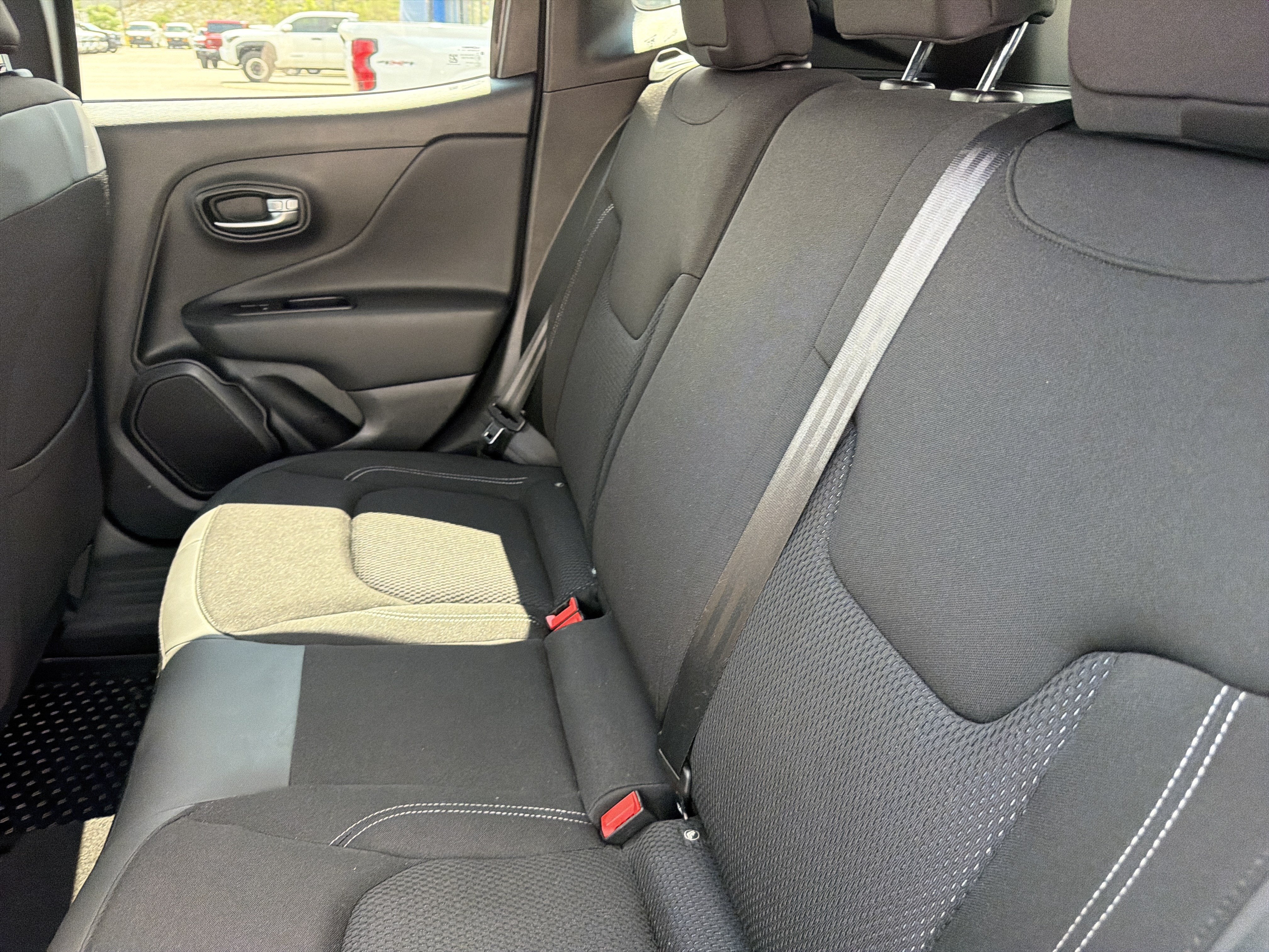 2022 Jeep Renegade Altitude 4x4